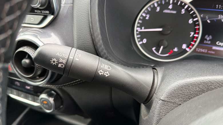 Nissan Juke 1.0 DiG-T 114 N-Connecta 5dr Petrol Hatchback